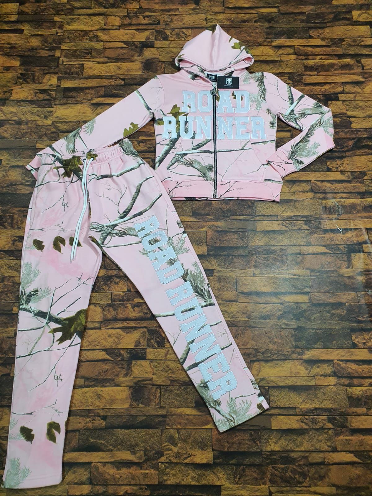 COUNTRY GIRL CAMO
