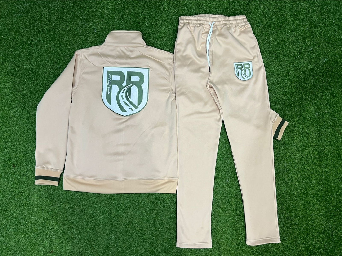 Road Runner Tan ad Olive Tracksuit