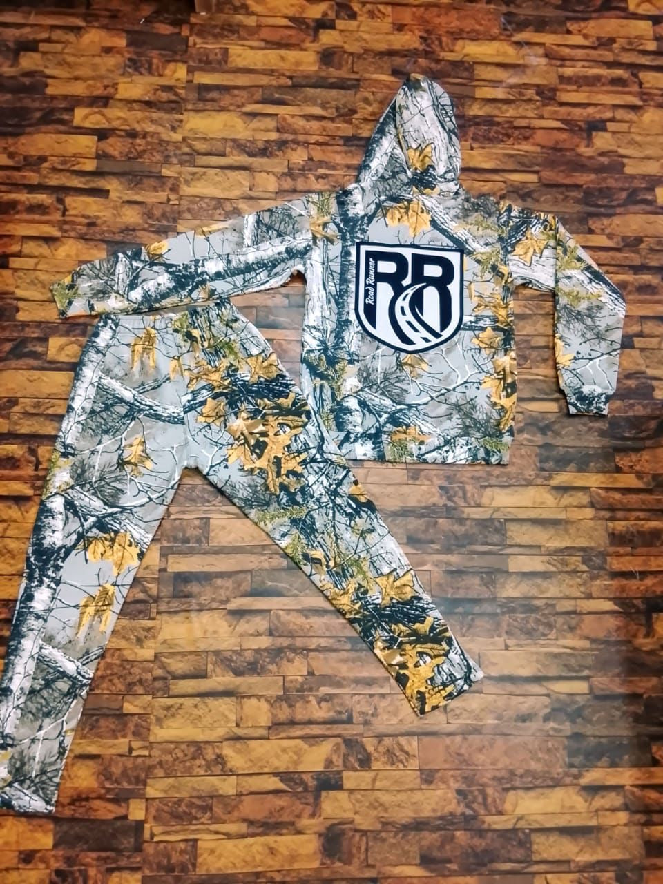 Cameo sweatsuit outfit